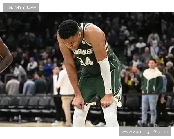 字母哥愤怒撕裂球衣雄鹿惨败后更衣室内爆发激烈冲突